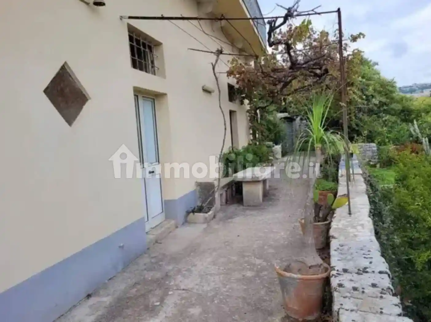 Palazzo - Edificio in vendita a Modica