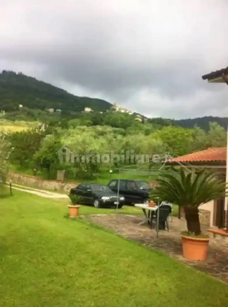 Villa in vendita a Marliana
