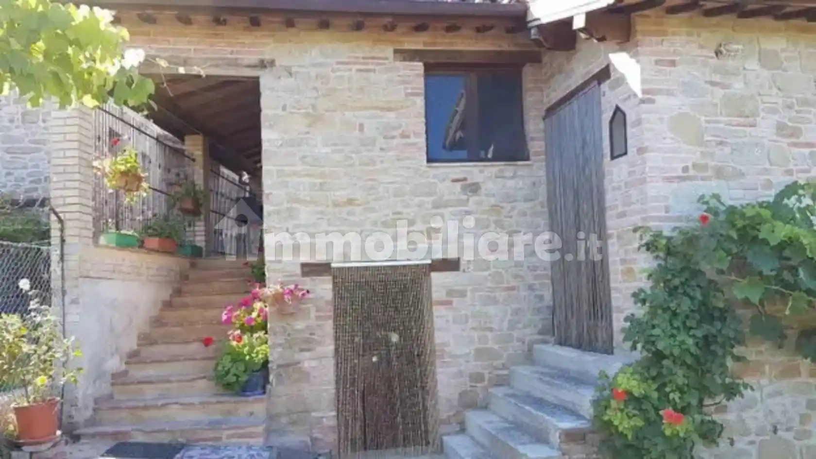 Rustico - Casale in vendita a Amandola