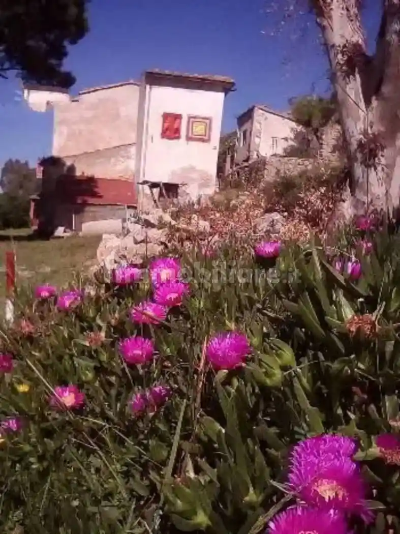 Appartamento in vendita a Marciana