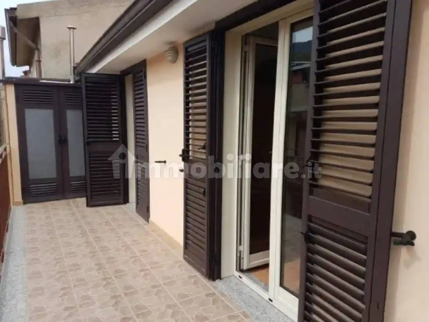 Appartamento in vendita a Gioiosa Marea