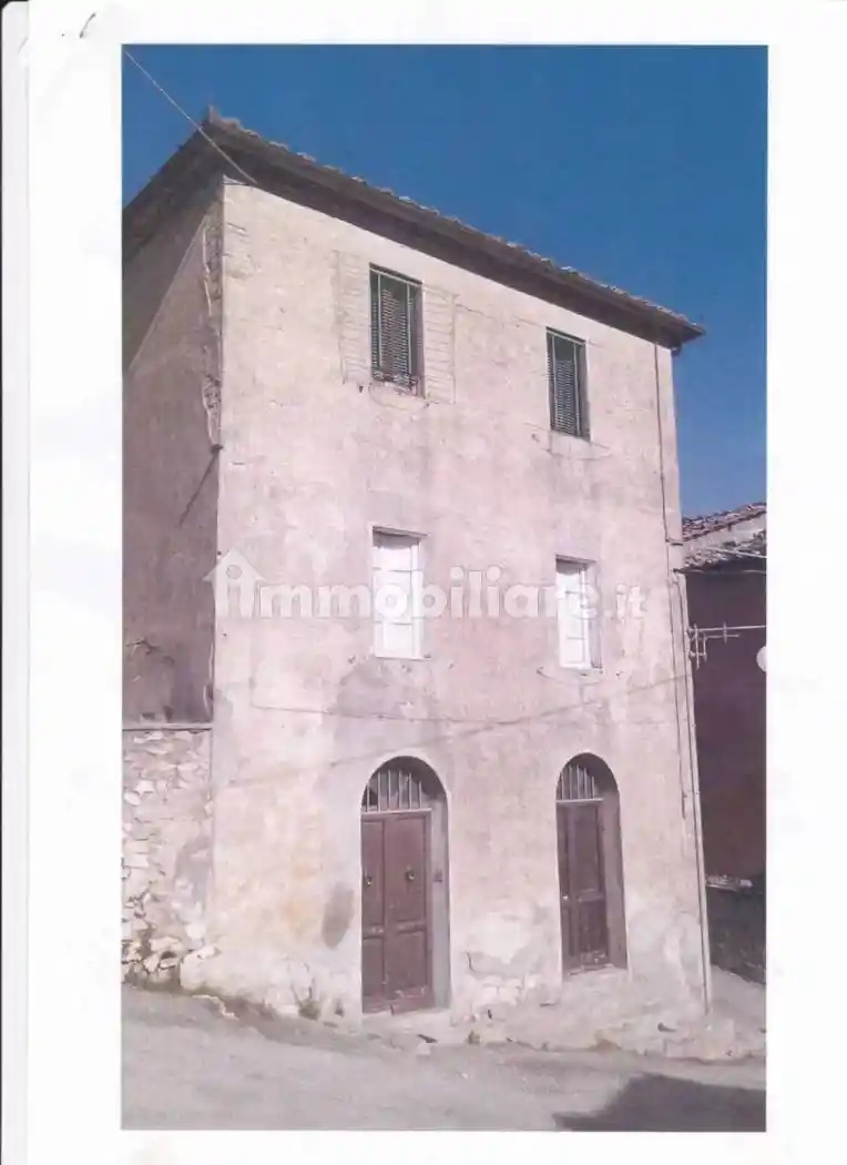 Villa in vendita a Sovicille