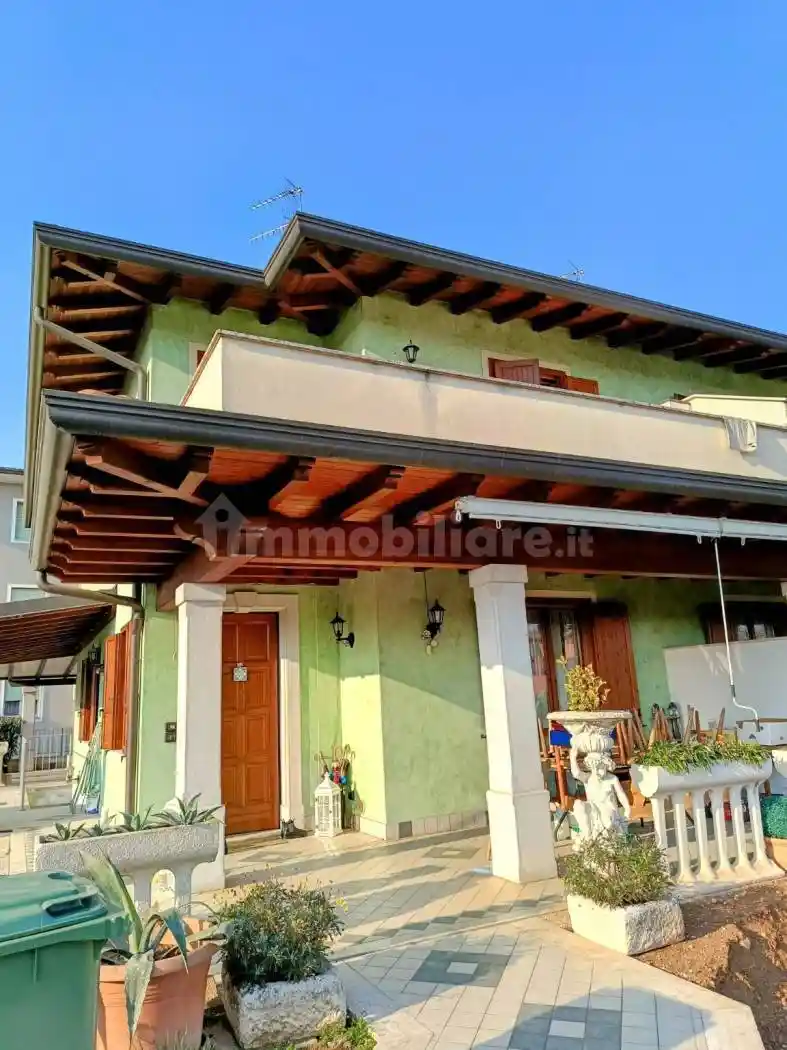 Villa in vendita a Mazzano