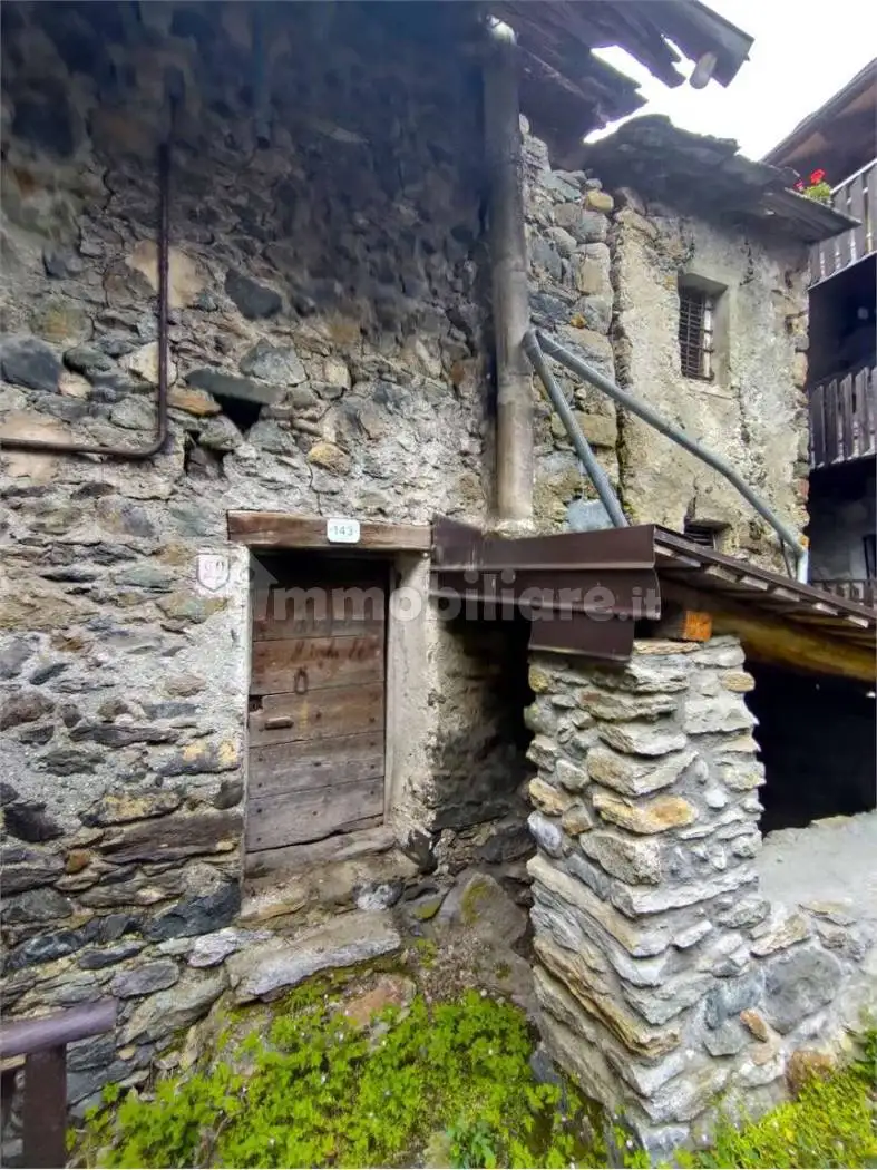 Rustico frazione pésan, Quincod, Challand-Saint-Anselme - foto 3