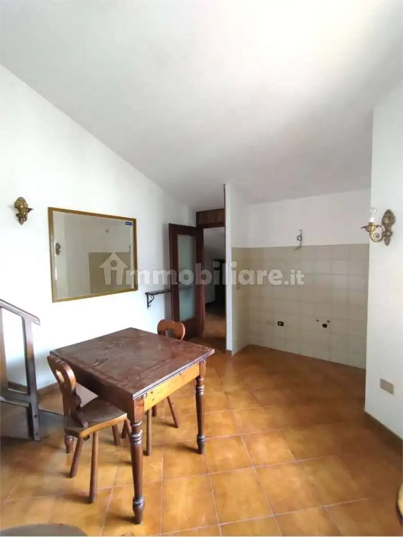 Mansarda frazione corliod, 11, Challand-Saint-Anselme - foto 4