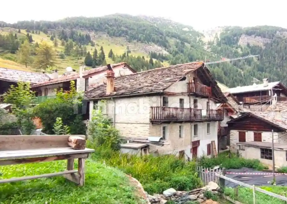 Rustico - Casale in vendita a Champorcher