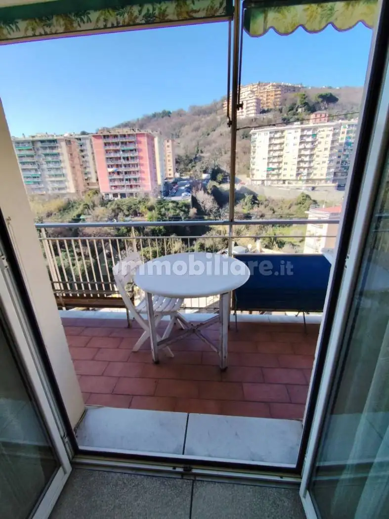 Appartamento in affitto a Genova