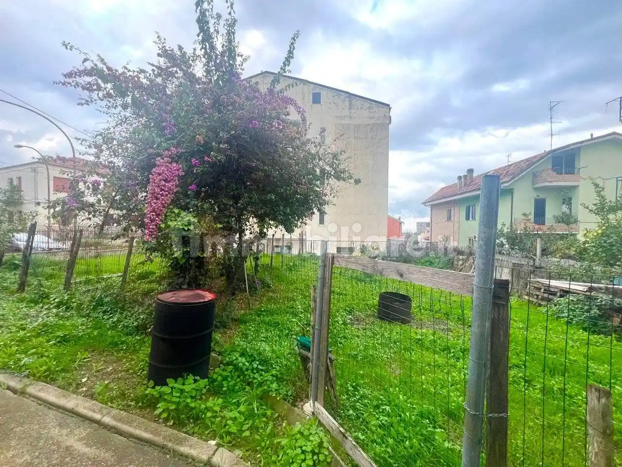 Palazzo - Edificio in Vendita - foto 2