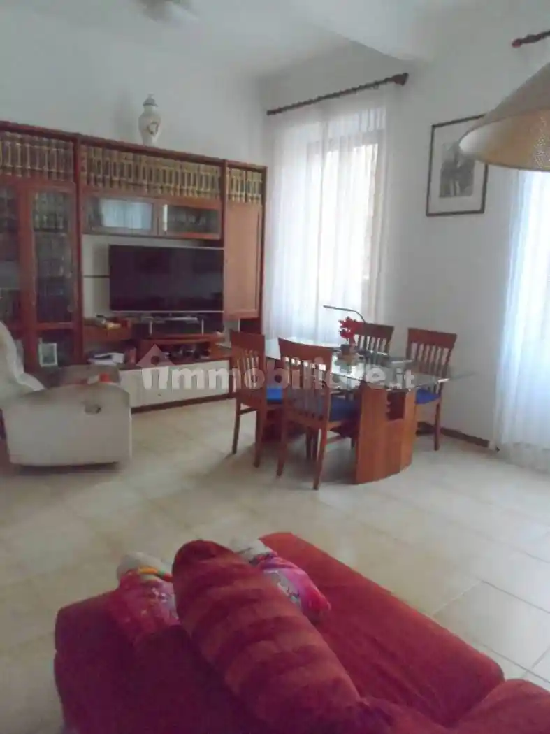 Casa indipendente in vendita a Grottammare
