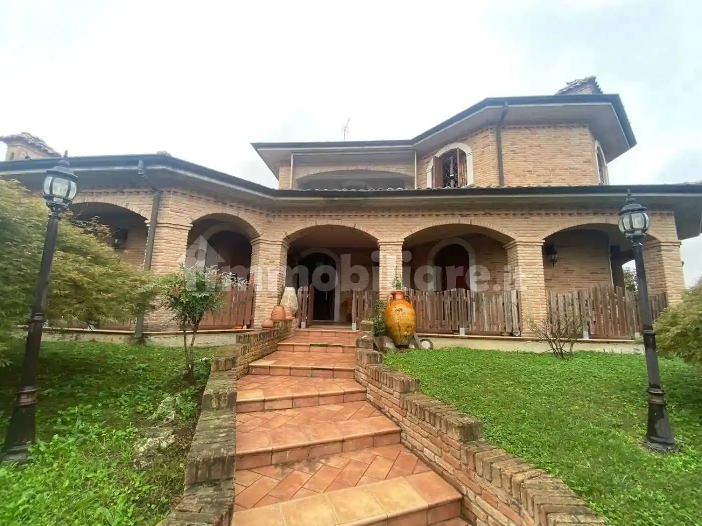 Villa in vendita a Vellezzo Bellini