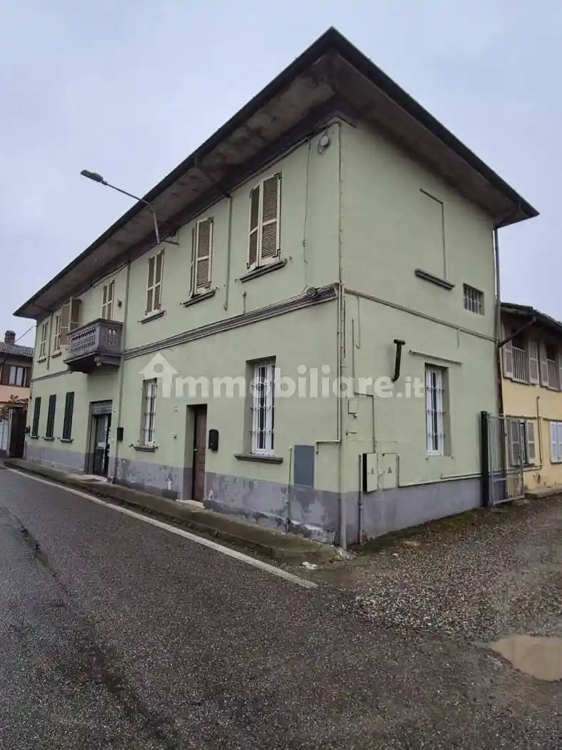 Villa in vendita a Albuzzano