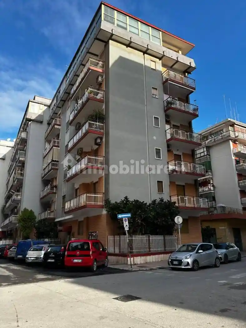 Appartamento in vendita a Taranto