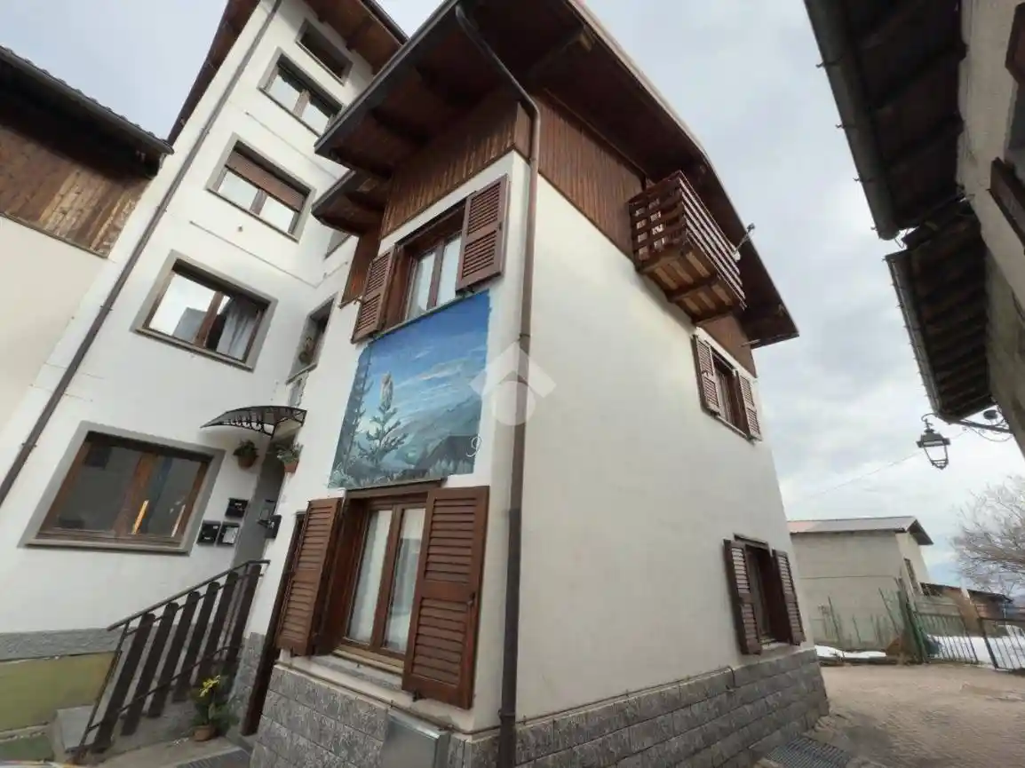 Casa indipendente in vendita a Aprica