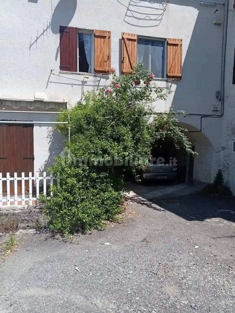 Appartamento in vendita a Sesta Godano