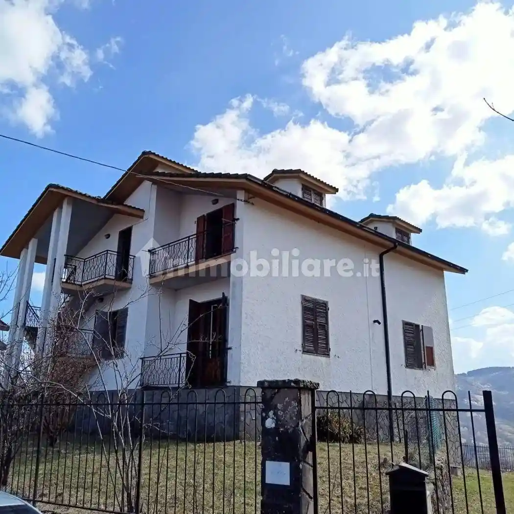 Villa in vendita a Zeri