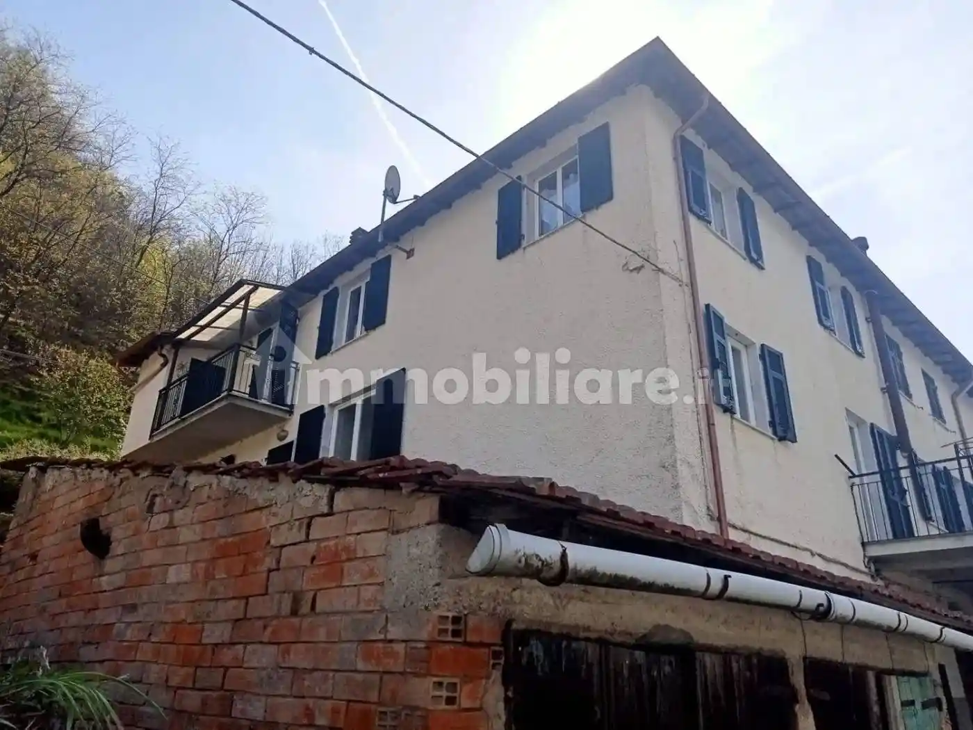 Appartamento in vendita a Varese Ligure