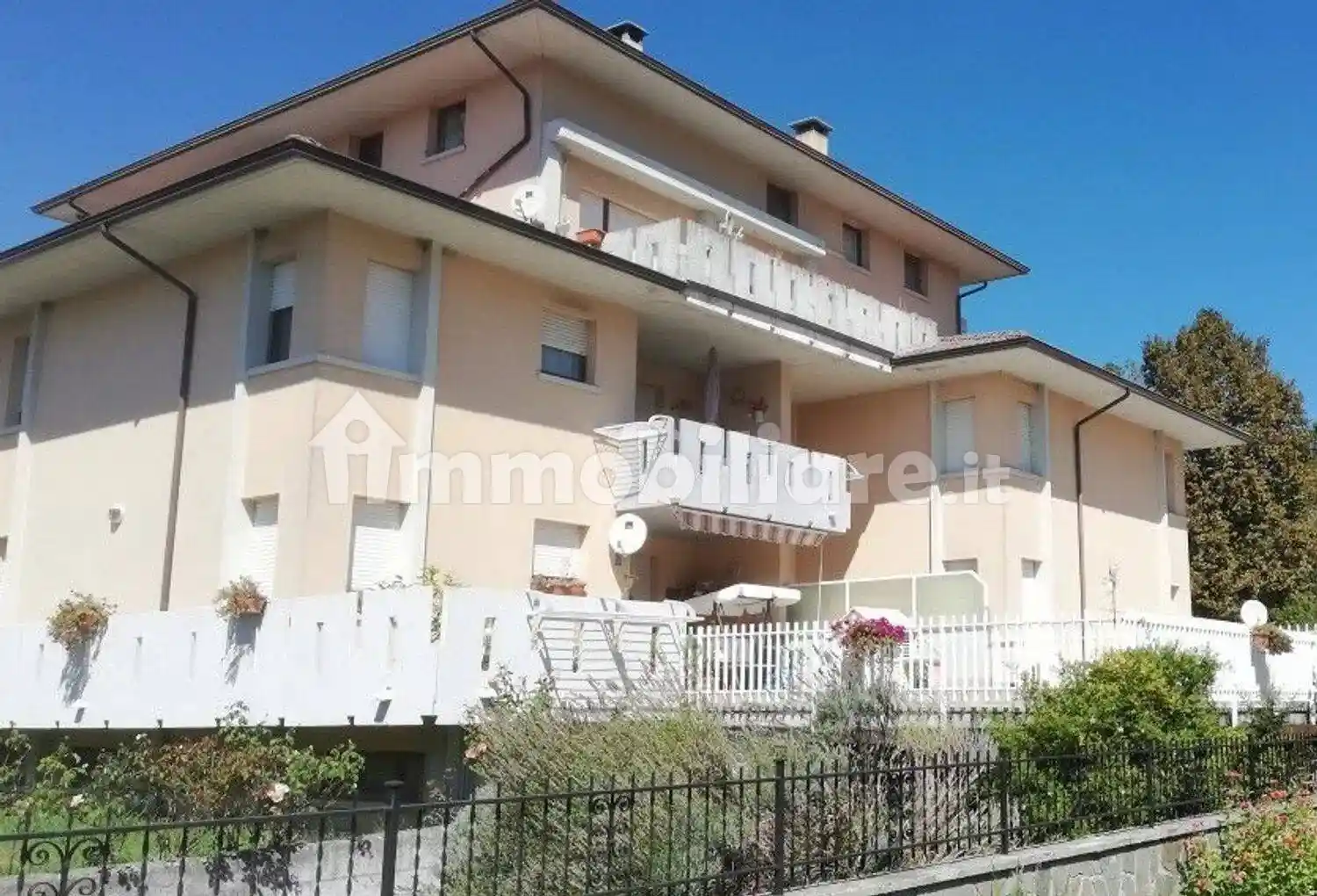 Appartamento in vendita a Sesta Godano