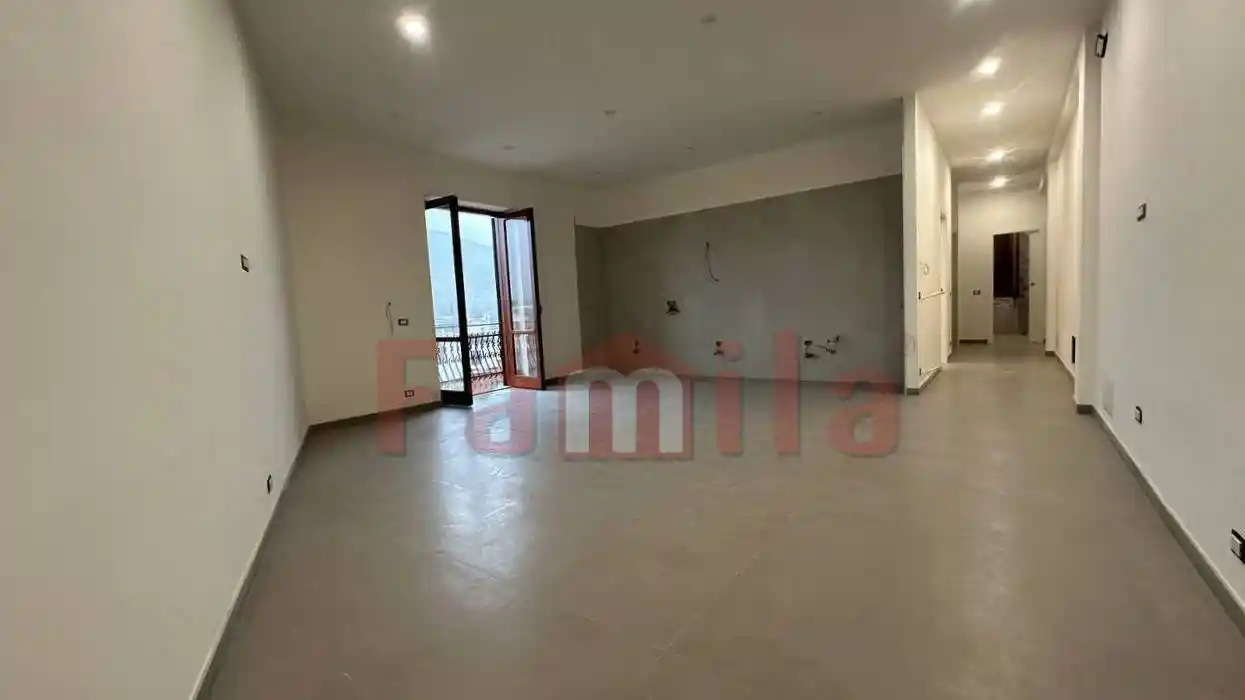 Trilocale via Sant'Elia, Sperone - foto 2