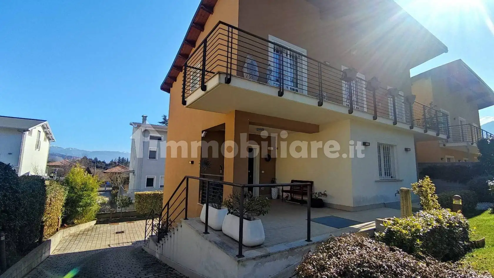 Villa in vendita a L'Aquila