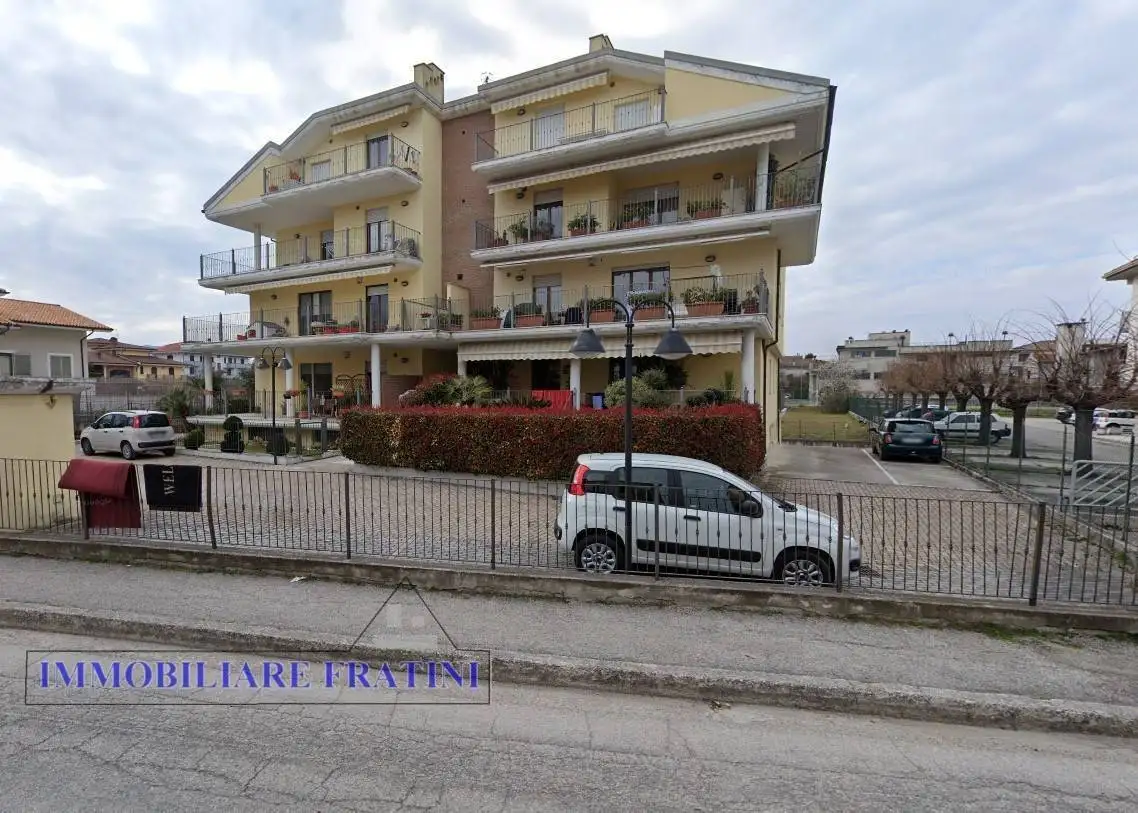 Appartamento in vendita a Sant'Egidio alla Vibrata