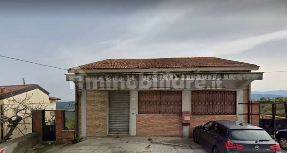 Palazzo - Edificio in vendita a Montegiordano