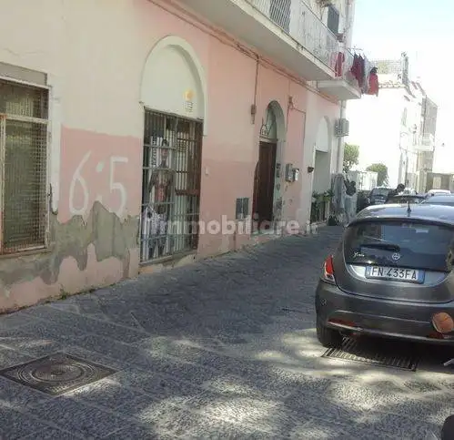 Appartamento in vendita a Ischia