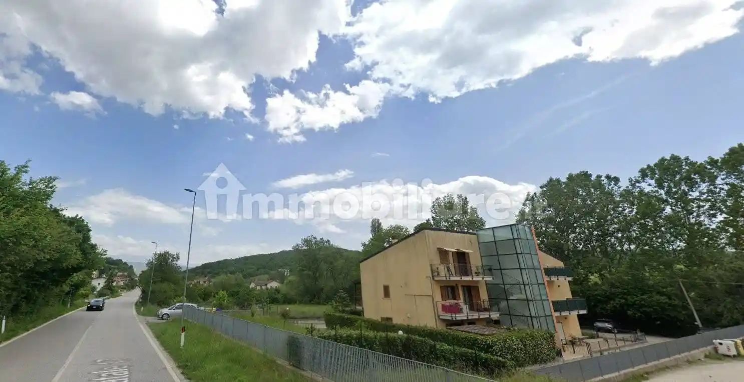 Trilocale ottimo stato, piano terra, Scoppito - foto 2