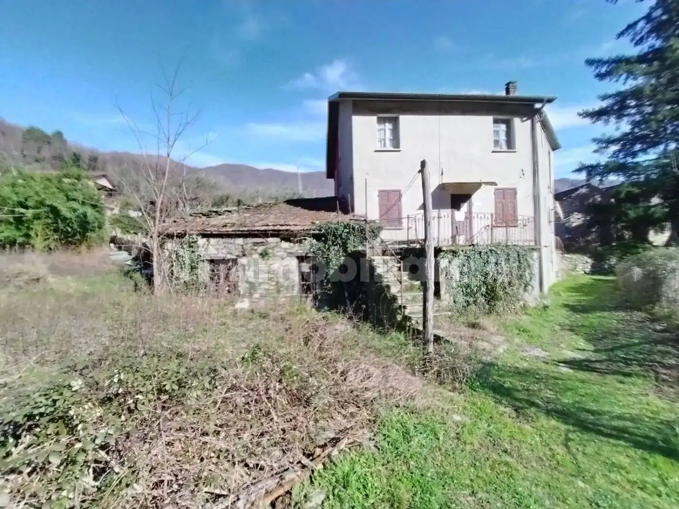 Villa in vendita a Calice al Cornoviglio