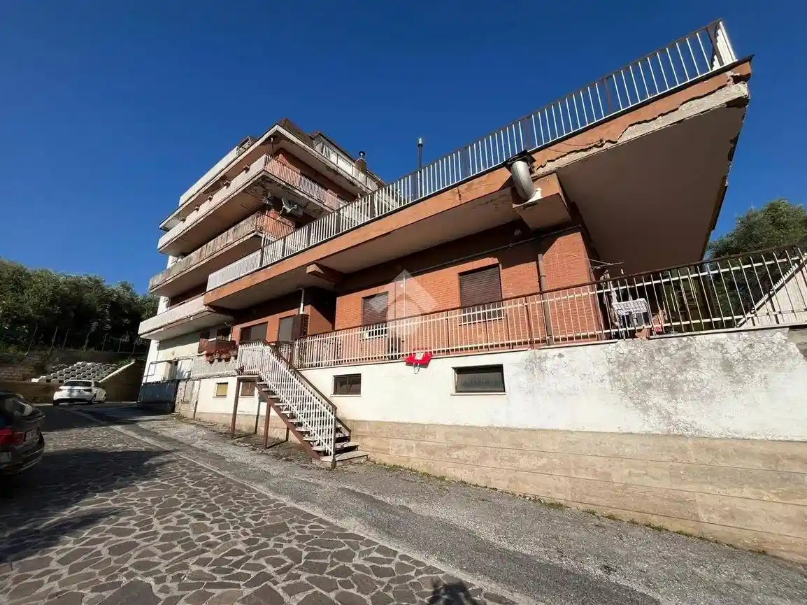 Appartamento in vendita a Subiaco