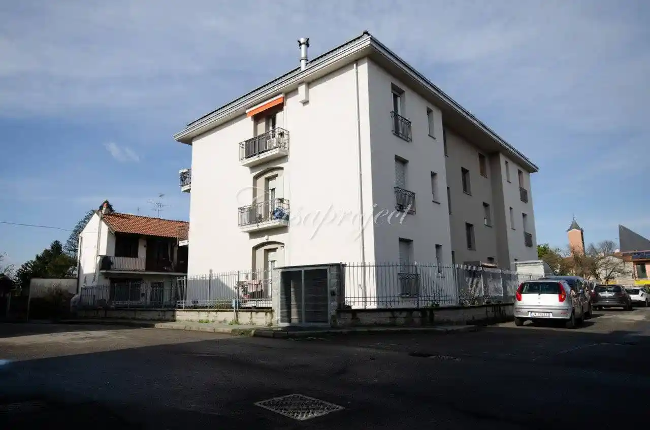 Appartamento in vendita a Rescaldina