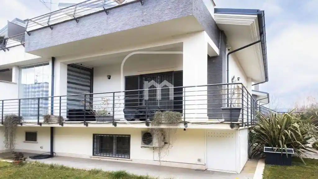 Villa in vendita a San Cesareo