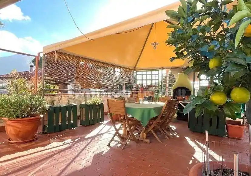 Casa indipendente in vendita a Calci