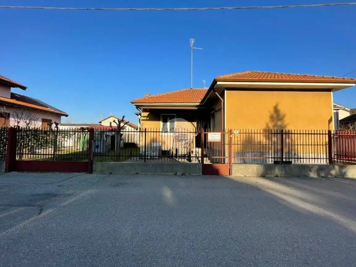 Villa in vendita a Magenta