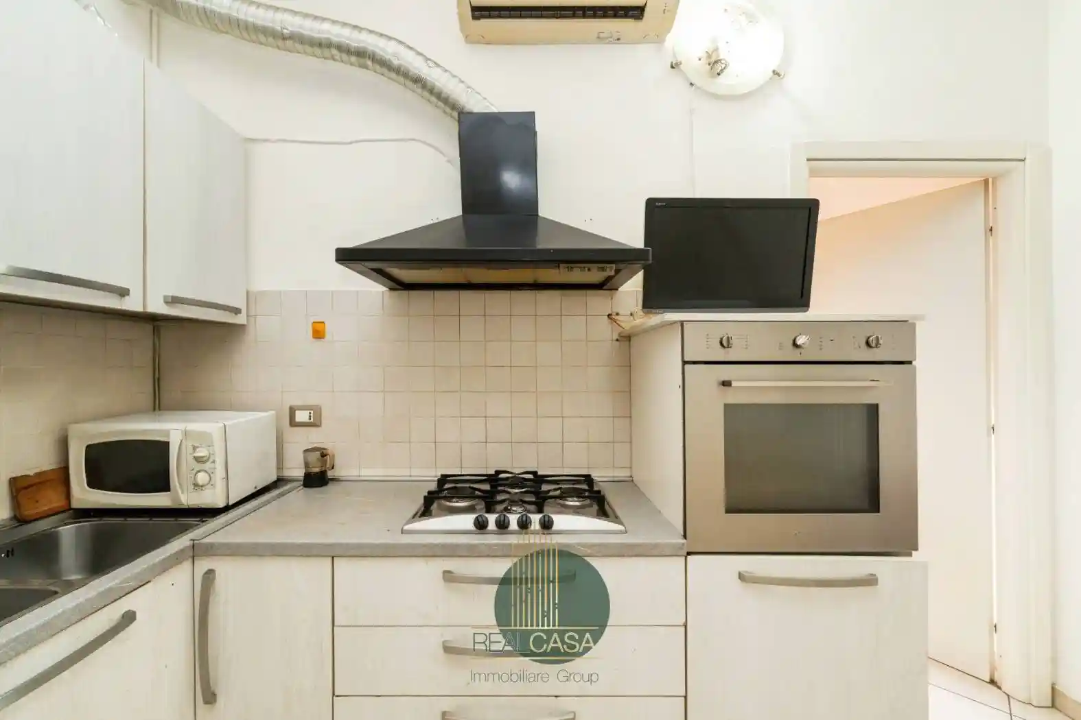 Trilocale via Saverio Altamura 19, San Siro, Milano - foto 4