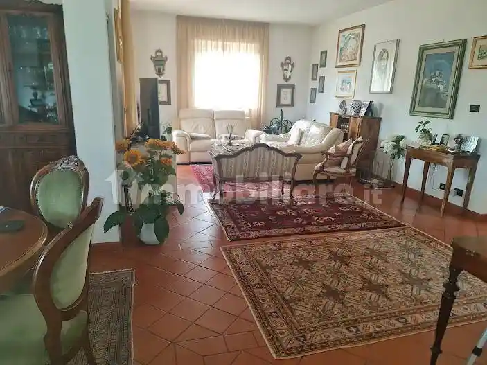 Villetta a schiera in vendita a Carrara