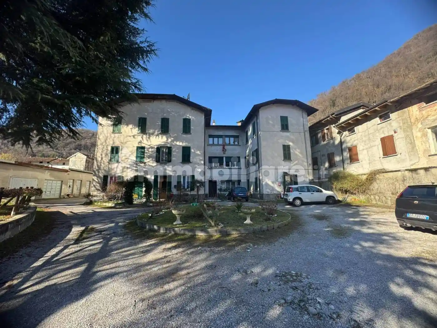 Appartamento in vendita a Valbrona