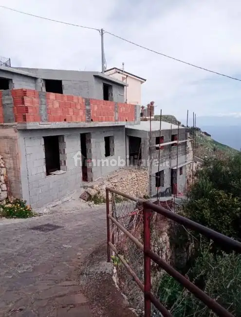 Palazzo - Edificio in Vendita - foto 3