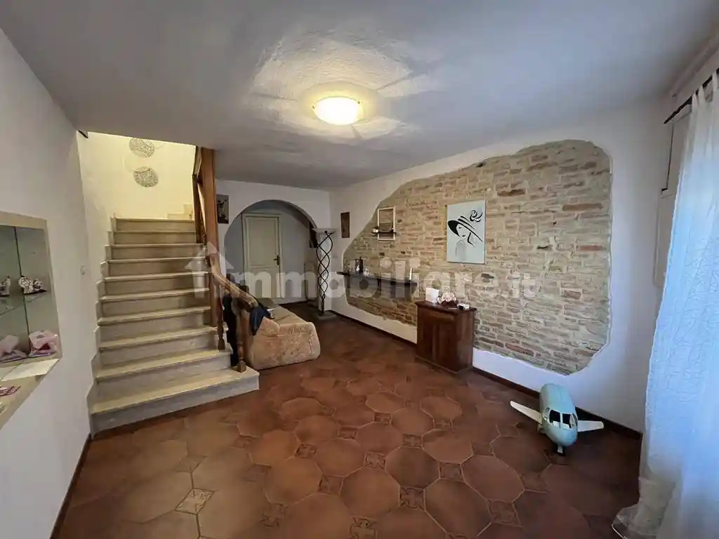 Casa indipendente in vendita a Foiano della Chiana