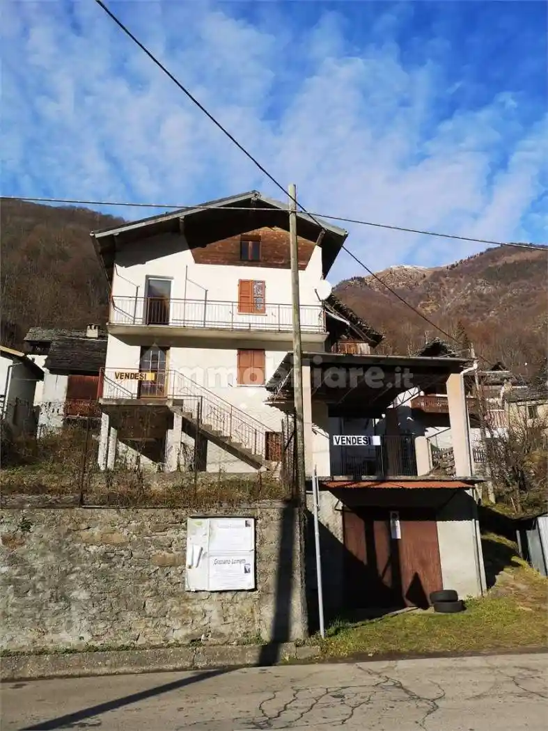 Terratetto unifamiliare Località Calasca dentro, 21, Antrogna, Calasca-Castiglione - foto 2