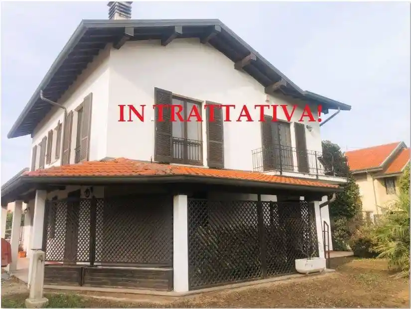 Casa indipendente in vendita a Uboldo