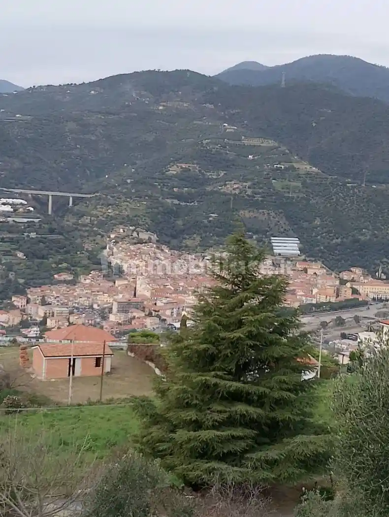 Villa in vendita a Castellaro