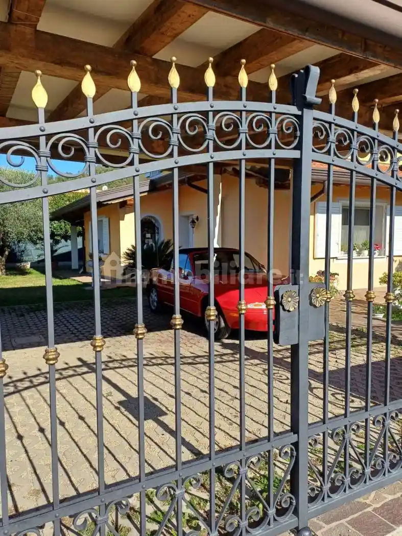 Villa in vendita a Gorizia