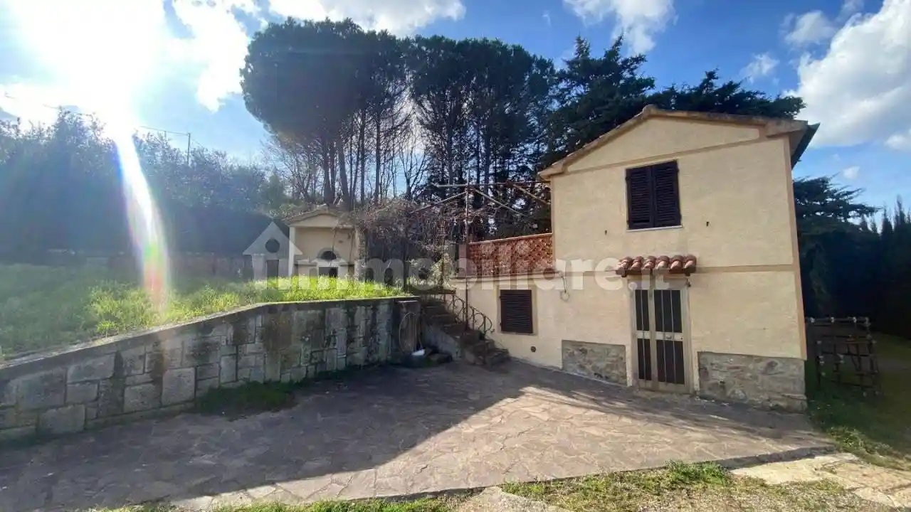 Rustico - Casale in vendita a Roccastrada