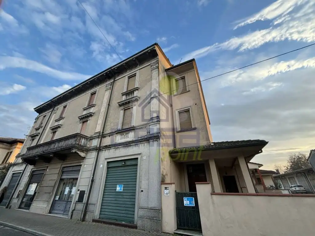 Terratetto unifamiliare via Giuseppina 136, Centro, Cingia de' Botti - foto 2