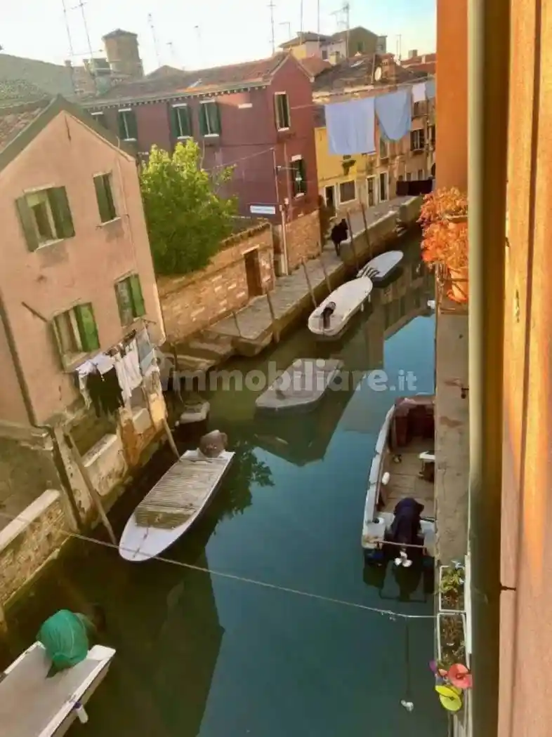 Appartamento in vendita a Venezia