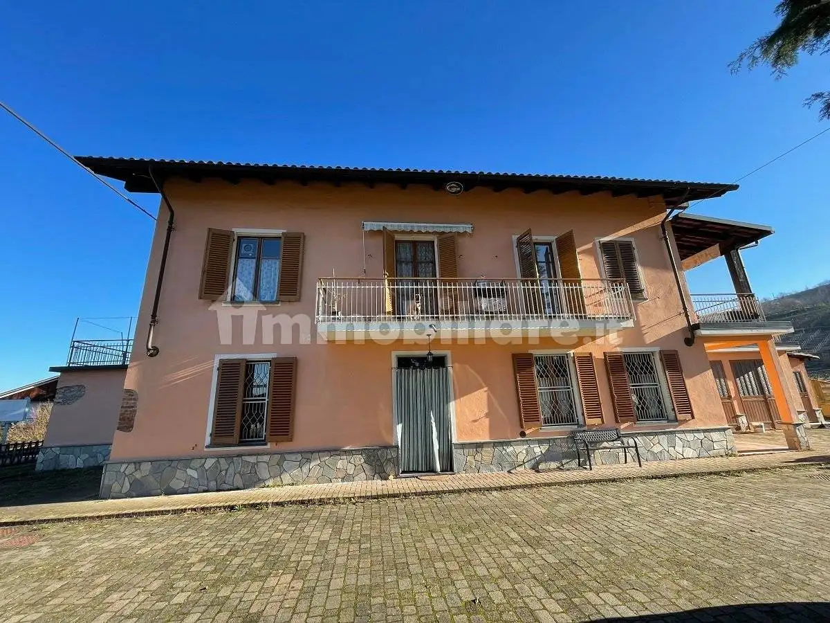 Cascina via Roma 127, Calamandrana - foto 2