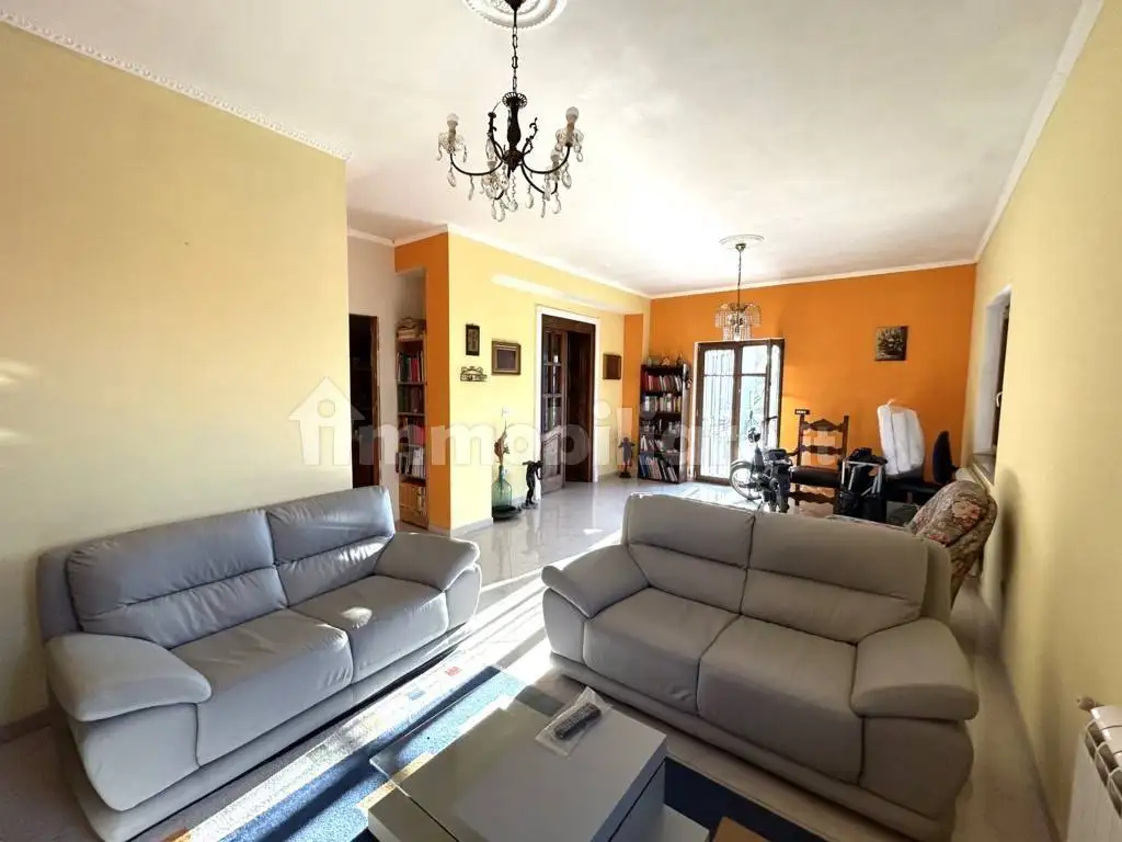 Villa in vendita a Mirabella Eclano