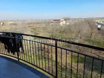 Appartamento in vendita a Novara