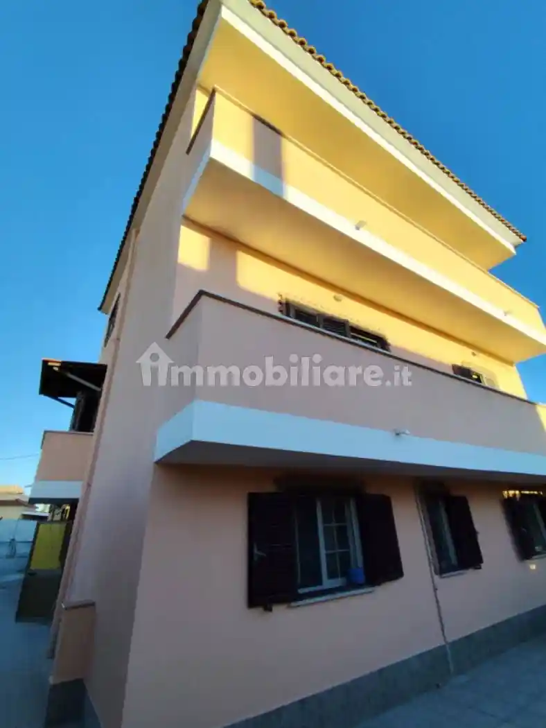 Villa in vendita a Fiumicino