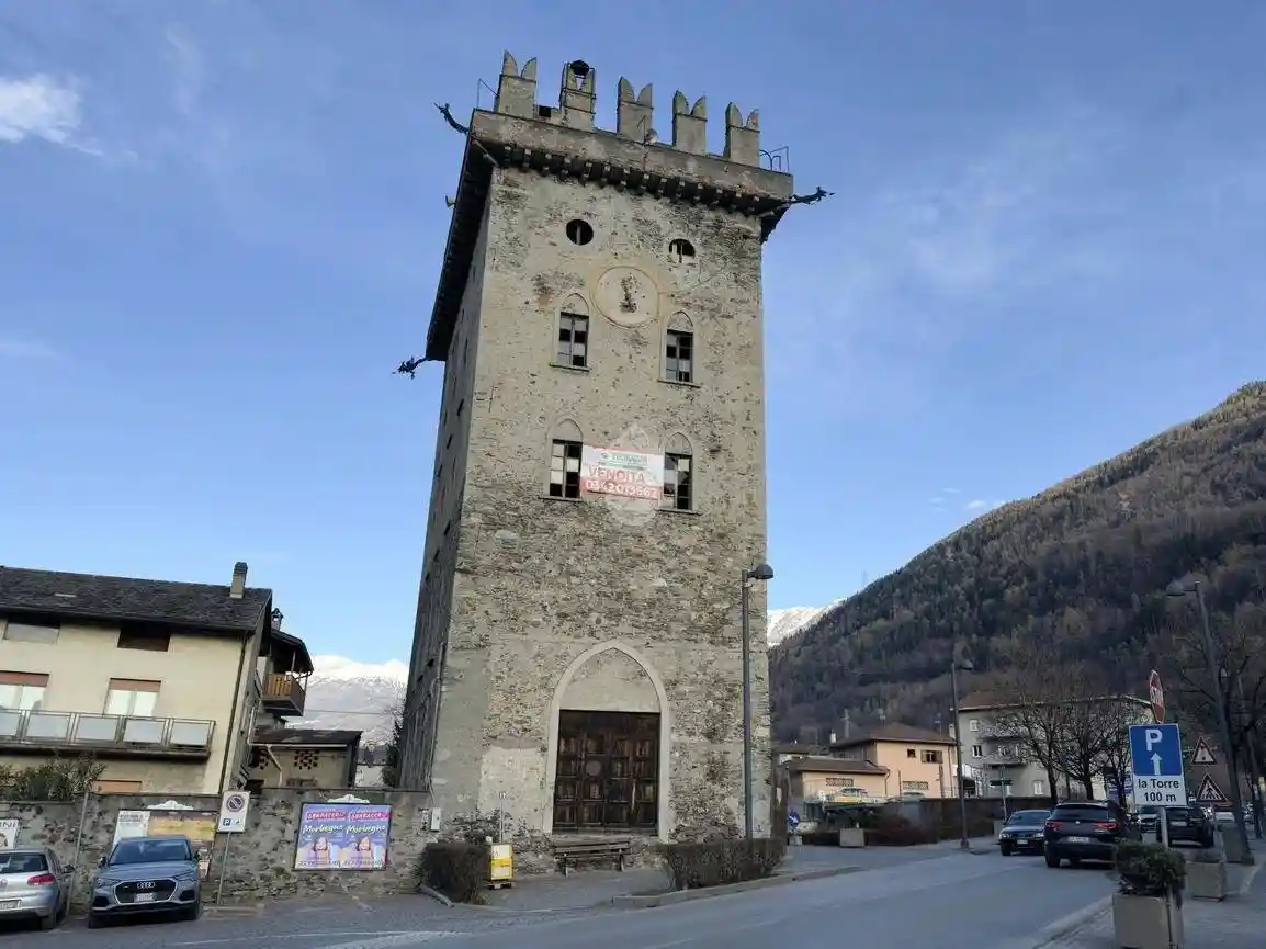 Casa indipendente in vendita a Tirano